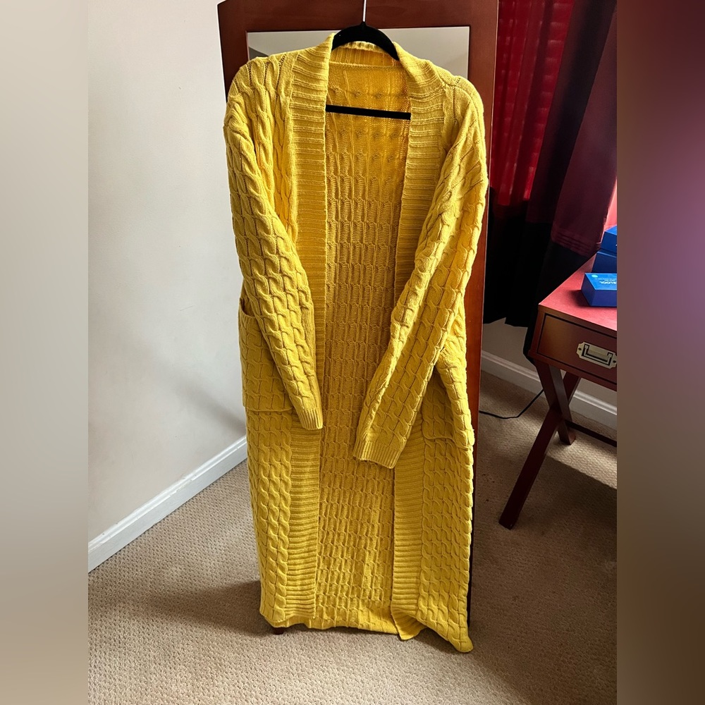 Women’s Thin Type Stylish Cable Knit Dual Pocket Cardigan, Floor Length